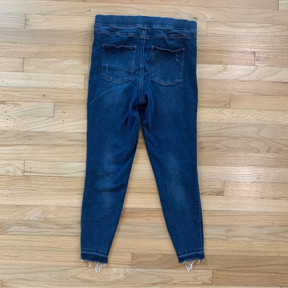 Women's Spanx Distressed Skinny Jeans Dark Wash Raw Hem Ankle Length Size XL - Picture 9 of 13